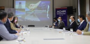 Ministro Moreno se reune con Alcaldes de las Asociaciones de Municipalidades