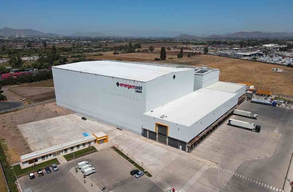 Emergent-Cold_Olivo_Santiago_Chile-compressed